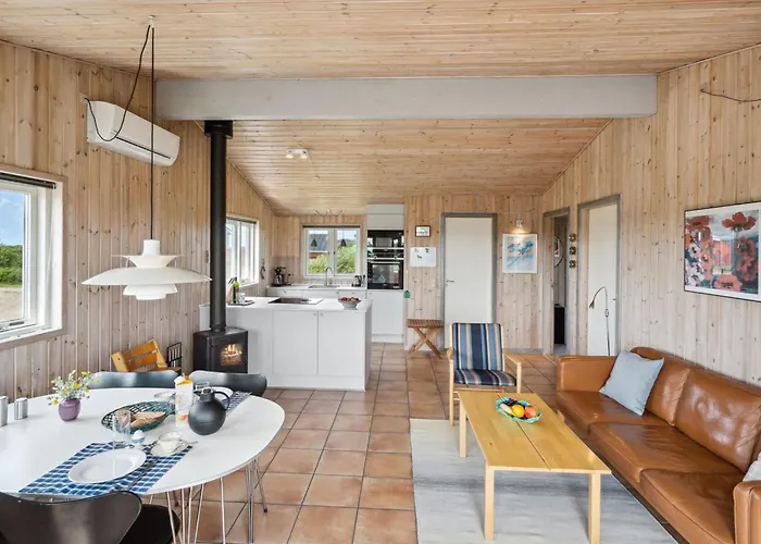 Fiona - 800m From The Sea By Interhome Feriehus Lakolk